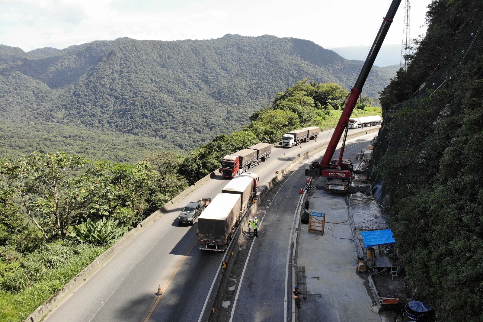 PRF atua na liberação da BR-277, mas não há previsão